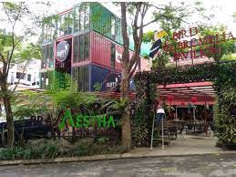 Pramestha Birds & Bromelia Pavilion
