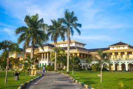 Istana Maimun